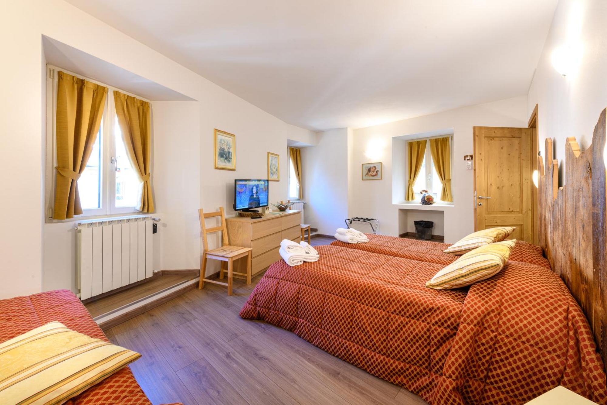 Hotel Garni Le Corti 3*